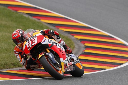 Marc Márquez logra una soberbia victoria de trilero en el Gran Premio de Alemania