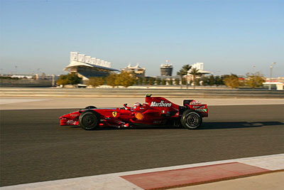 Raikkonen ya prepara el GP de Bahrein de abril