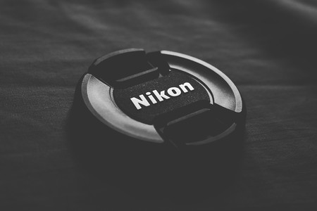 La esperada (nueva) cámara sin espejo de Nikon llegará el año próximo pero ¿será full frame?