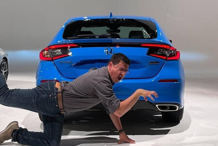 ¡Filtrado! El Honda Civic Hatchback 2022 se destapa antes de tiempo por error de un youtuber
