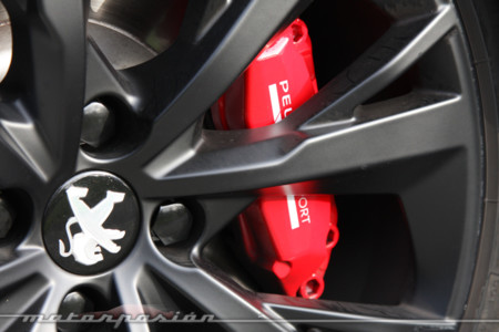 Peugeot 208 GTi by Peugeot Sport