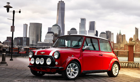 Un MINI clásico que se adelanta al futuro y se convierte en eléctrico