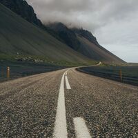 Carreteras 2+1: la alternativa para adelantar en las secundarias, ahora que no se podrá rebasar el límite de velocidad