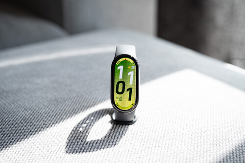 He probado ya la Xiaomi Smart Band 10 y os lo garantizo: parece la pulsera inteligente de siempre, pero es mejor que nunca