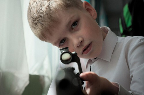 Urge que los Oscars le den una vuelta a los documentales. El último nominado que he visto me deja la sensación de que es la enésima variación de lo mismo  