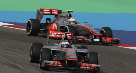 McLaren podría calentar sus neumáticos con los frenos