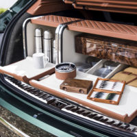 El kit de pesca con mosca para el Bentley Bentayga es lo más cool que verás en muchos años 