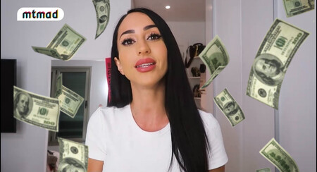 Aurah Ruiz se cabrea y enseña (muy orgullosa) toda la ropa de lujo que le regala su churri, Jesé Rodríguez