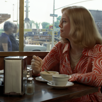 Los tres gestos de comunicación no verbal que hacen las personas cuando no soportan a alguien. Son señales que los delatan 