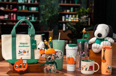 Dónde está el Starbucks con temática de Snoopy en CDMX: ideal para irte a tomar fotos muy otoñales y comprar tus vasos The Great Pumpkin