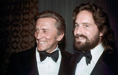 Kirk y Michael Douglas | Imagen: JeuxVideo