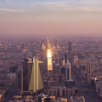 A nova Arábia Saudita: o maior contraste social é revelado na regra do álcool que só a alta sociedade pode pagar 