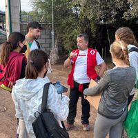 La generación Z, ni frágiles ni cómodos: la desbordante solidaridad de jóvenes y adolescentes ante la catástrofe de Valencia 