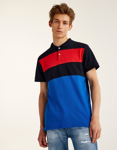 Suma gráficos a tu armario con las piezas más coloridas de las rebajas de Pull & Bear esta temporada