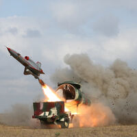 “Estão sob nossos pés”: os drones ucranianos agora conseguem atacar soldados russos a distâncias absurdas 