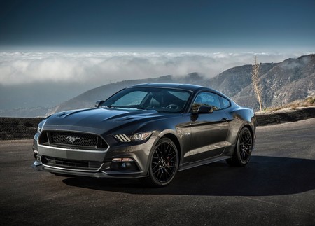 Ford Mustang Gt 2015 1600 01