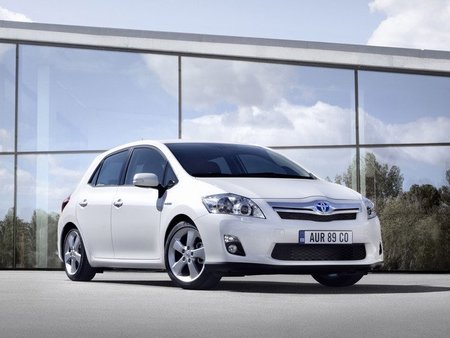 Toyota Auris HSD