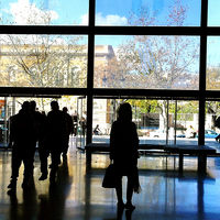 Corremuseus: un autobús con mucho arte (y gratis) para recorrer los museos de Valencia 