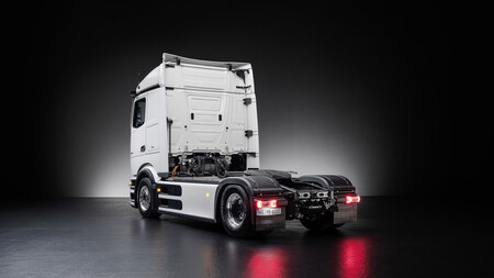 Mercedes Benz Eactross 600 4