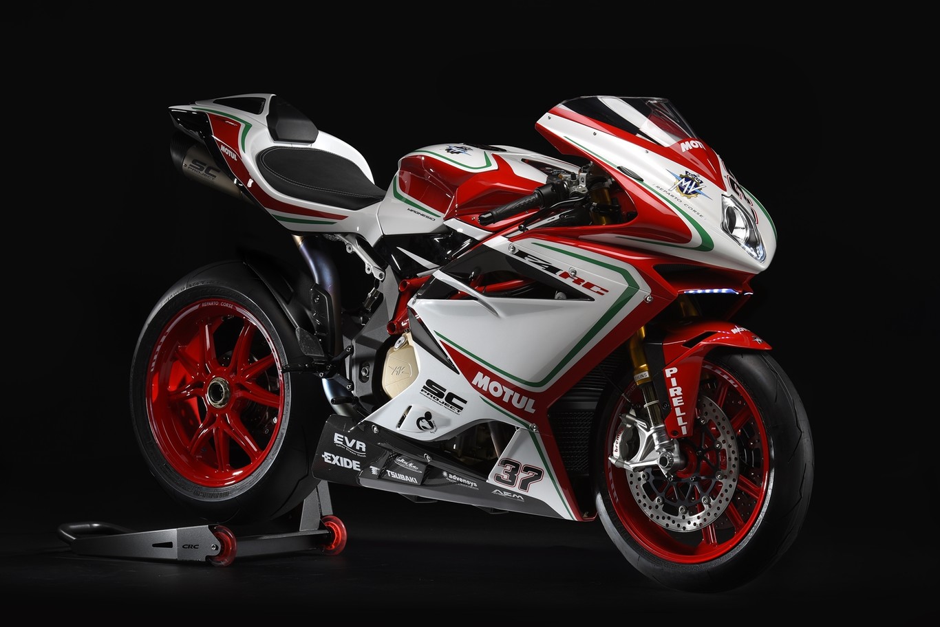 La MV Agusta F4 RC lo ha vuelto a hacer: Viagra para quemados con 212 caballos y ADN de carreras