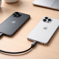 Cargar un iPhone con otro iPhone: cómo se hace y cuál de los dos cargará al otro
