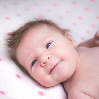 ¿Por qué algunos bebés nacen con los ojos azules? 