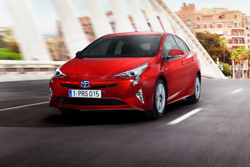 Nuevo Toyota Prius 4G, menor consumo manteniendo las prestaciones