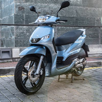 Buena, bonita, barata y una superventas: así es la nueva Peugeot Tweet 125i