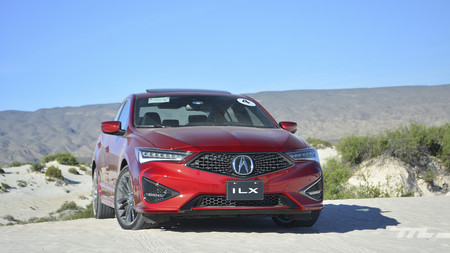 Acura ILX 2019, al volante de un sedán que se sacude algunos de (pero no todos) sus años