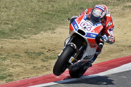 Andrea Dovizioso es cauto de cara al GP de Aragón: "Intentaremos subir al podio este fin de semana"