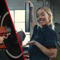 "Vengo de una familia de mecánicos": Sydney Sweeney es actriz y una loca de los coches clásicos. Por eso ha restaurado un Ford Bronco de 1969