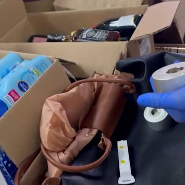 De Madrid a Bizkaia para robar cinco supermercados en el mismo día: la Guardia Civil acaba con una organización que saqueaba locales por toda España 
