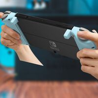 Di adiós a jugar incómodo con tu Nintendo Switch en modo portátil: Estos mandos ergonómicos baratos son la solución