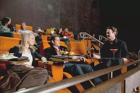 Cenar dentro del cine