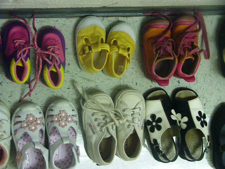Karsen Ables es una niña que el día de su cumpleaños ha querido pedir zapatos para niños desfavorecidos