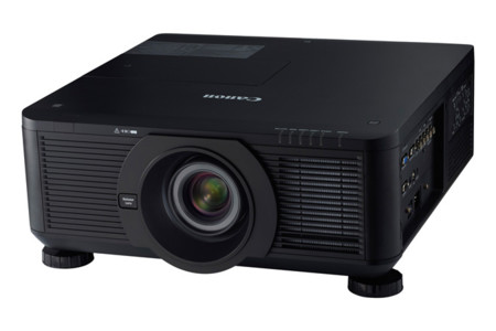 Este nuevo proyector de Canon tiene doble lámpara y lentes intercambiables