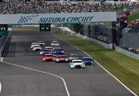 Lexus recupera la corona de los 1000km de Suzuka en GT500 y BMW se resarce en GT300