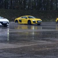 Chris Harris nos propone un trío: Honda NSX vs Audi R8 V10 vs Porsche 911 Turbo 