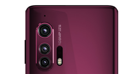 Motorola Edge Plus 6