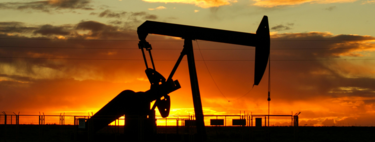 Siempre que ha habido guerra en Oriente Medio el precio del petróleo se ha disparado. Ahora está pasando algo distinto 