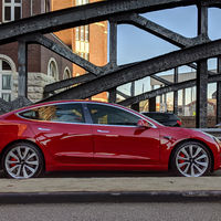 Tesla Model 3: llega a España en febrero desde 59.100 euros, mientras esperamos el básico de 35.000 dólares