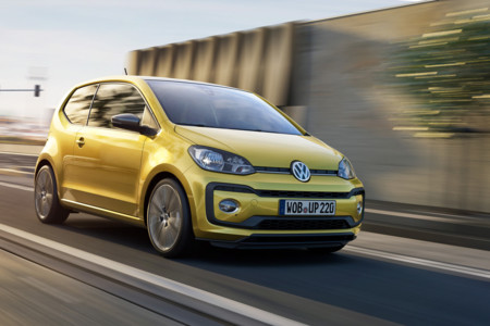 El renovado Volkswagen up! se descubre antes del Salón de Ginebra, y trae un turbo bajo el capó