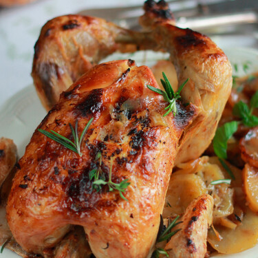 Pollo al horno con finas hierbas