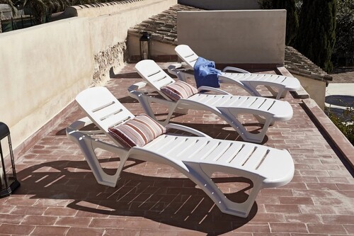 Prepárate para el verano con estas 8 tumbonas y hamacas de piscina desde 29,99 euros en Leroy Merlin