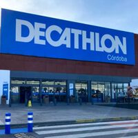 Decathlon tiene las botas perfectas para los días de lluvia que todas las amantes de la moda llevan (y cuestan menos de 20 euros)  