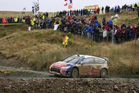 Mikko Hirvonen no puede con el ritmo de Sébastien Loeb