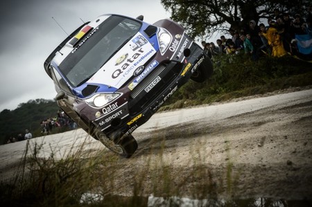 Thierry Neuville quiere ser piloto oficial en 2014