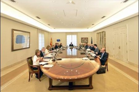 Las medidas aprobadas por el Consejo de Ministros: IVA, Seguridad Social y liberalización del comercio