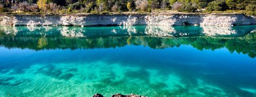 Solo hay dos lagunas como esta en el mundo: una de ellas está en Albacete y allí te puedes dar el mejor baño del verano