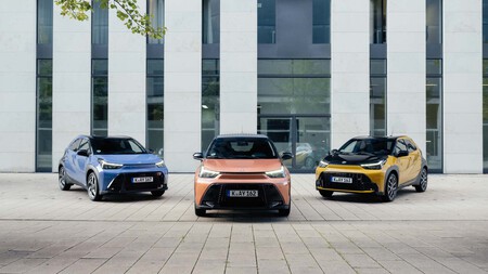 Toyota Aygo X Cross Hybrid 2026 0